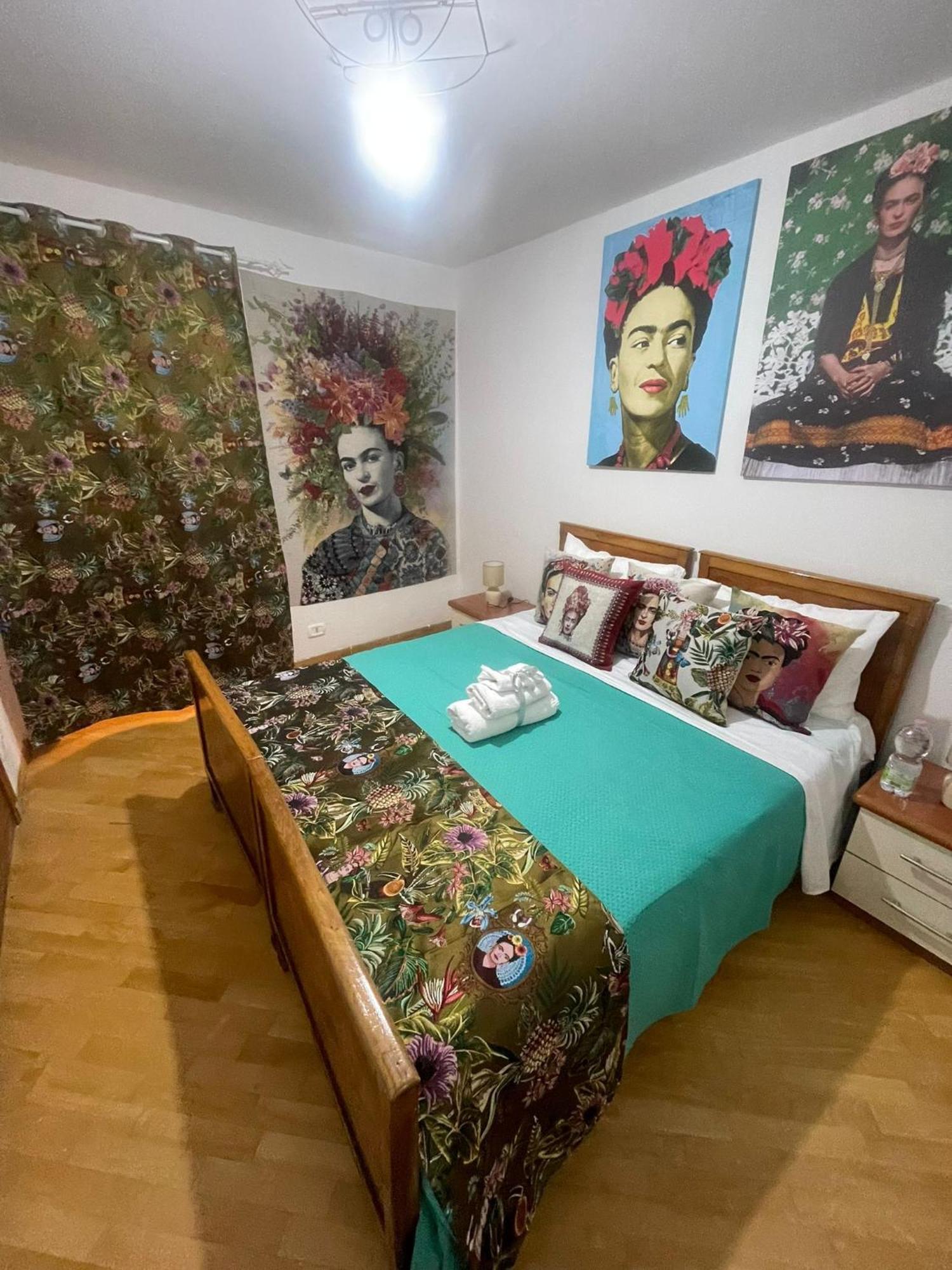 Plebiscito Charme Rooms Neapel Exteriör bild