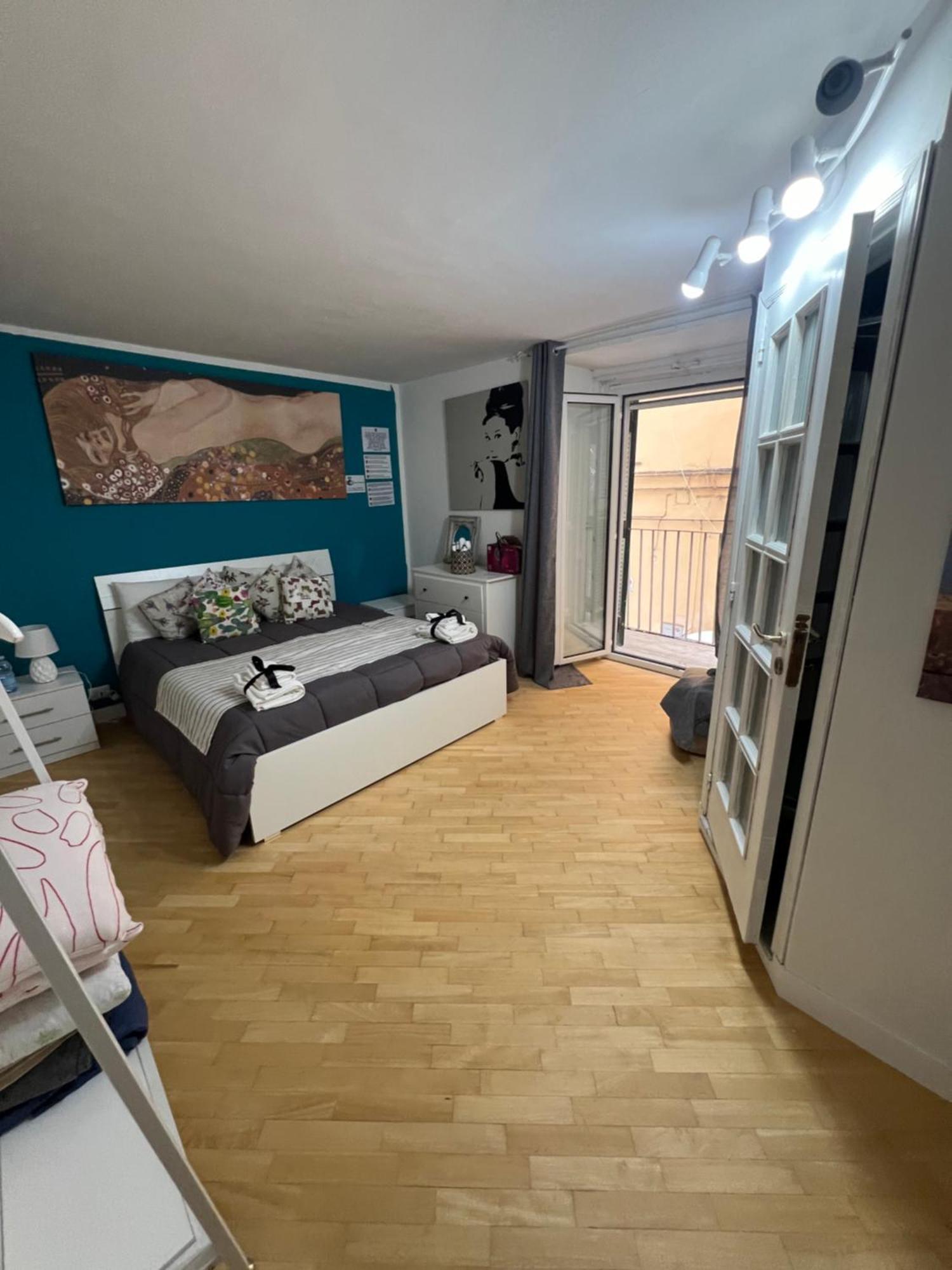 Plebiscito Charme Rooms Neapel Exteriör bild